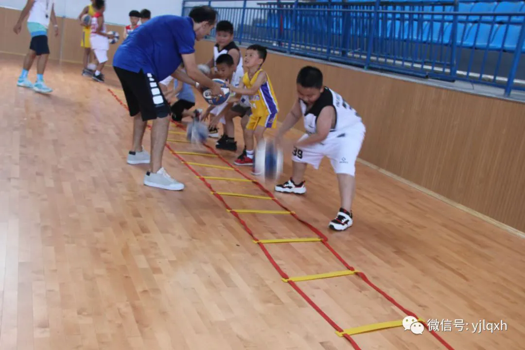 大学生球员如何应对季后赛压力_2